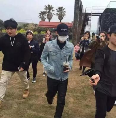 怎么能少了權(quán)志龍歐巴的豪宅！不一定最貴，但最酷酷多拉